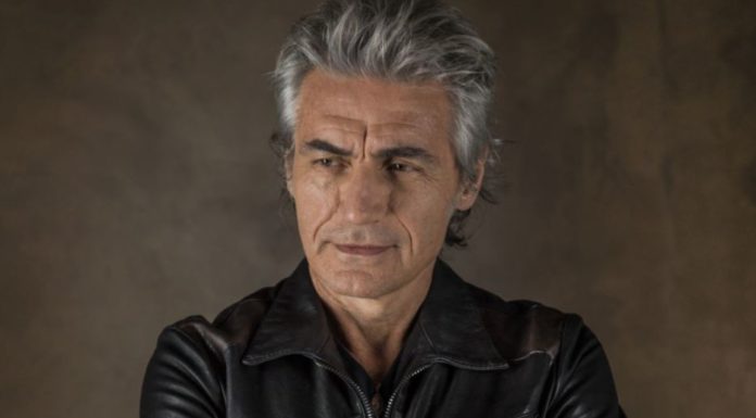 Ligabue compie 60 anni “Condivido un brindisi con tutti”