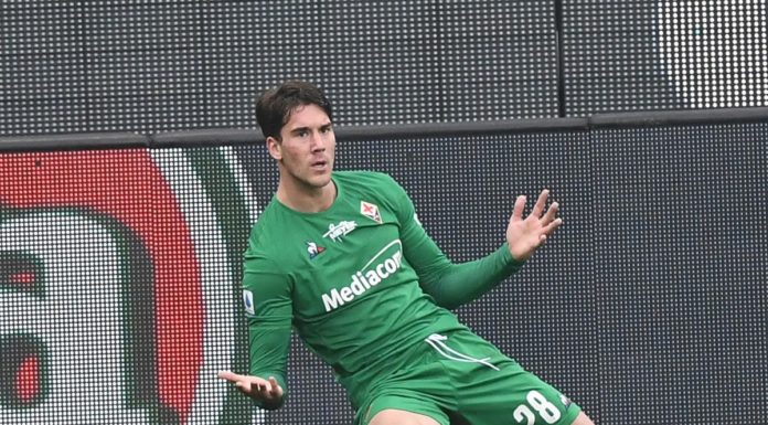 Un caso di coronavirus alla Fiorentina: Dusan Vlahovic positivo