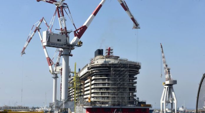 Fincantieri sospende attivita’ produttive per due settimane