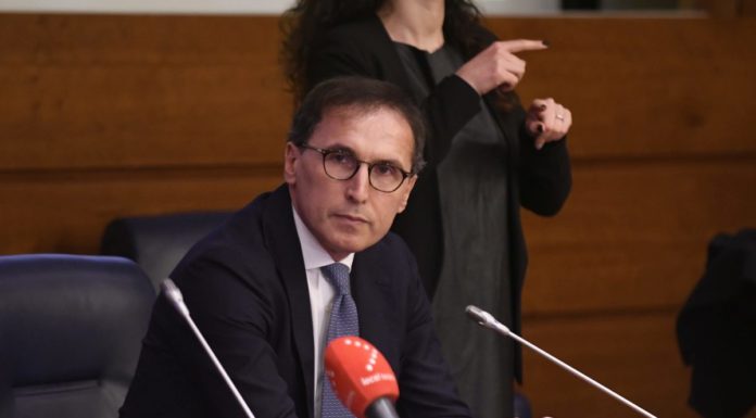 Coronavirus, Boccia “Penso sia inevitabile andare oltre il 3 aprile”