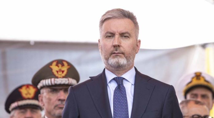 Coronavirus, Guerini “daremo piu’ soldati senza militarizzare il Paese”