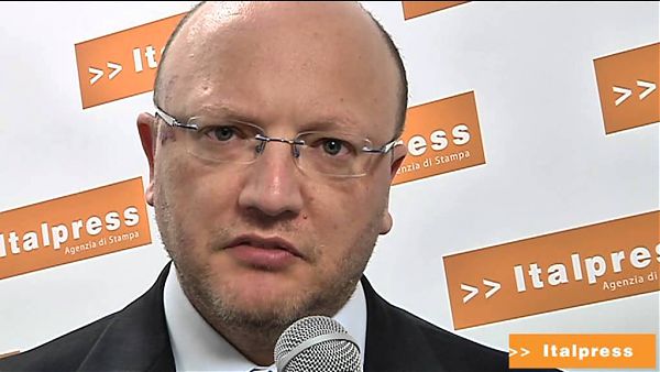 Coronavirus, Boccia “serve un piano contro la crisi”