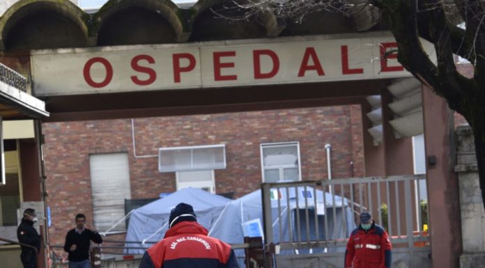 Coronavirus, in Italia 62.013 positivi, 8.165 morti e 10.361 guariti