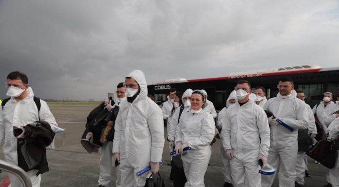 Coronavirus, l’Albania invia un team di medici in Italia