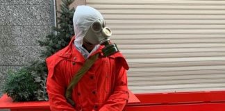 Disinfetta la gente in strada ad Alessandria, deferito