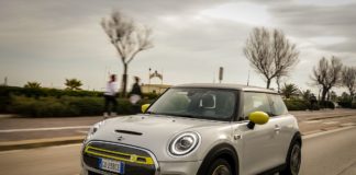 Mini Full Electric, sostenibilità e piacere di guida