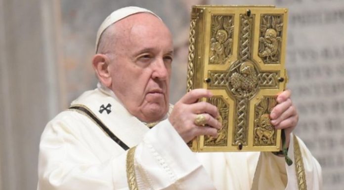 Papa “Conquistiamo diritto alla speranza, cessino guerre e aborti”