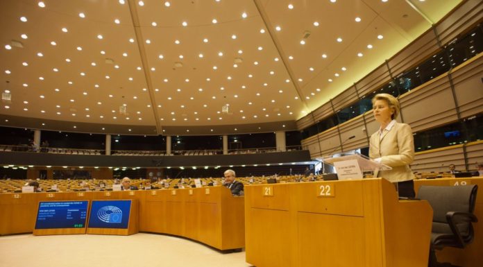 Coronavirus, Von der Leyen “L’Europa chieda scusa all’Italia”