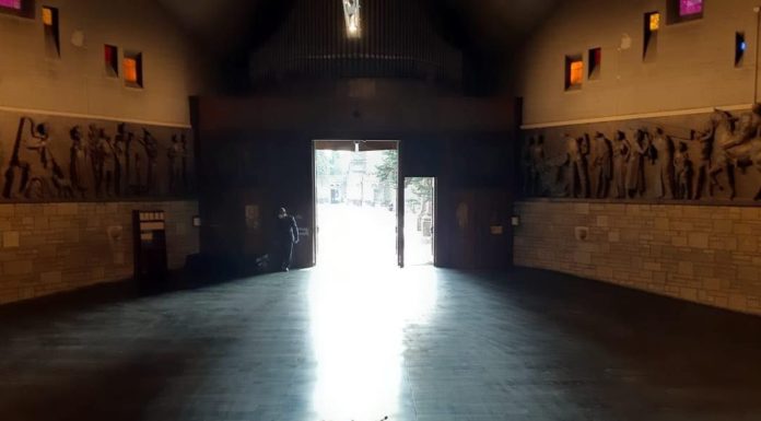 Coronavirus, Gori “finalmente vuota chiesa cimitero di Bergamo”