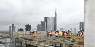 Edilizia, a febbraio in netto calo la produzione