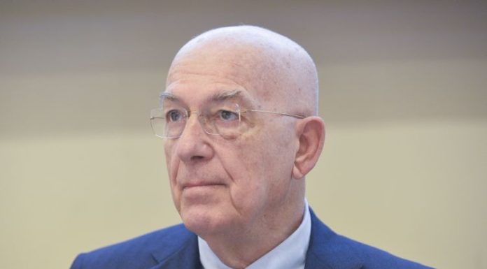 Coronavirus, Soro “Dati app in server pubblico e poi cancellati”