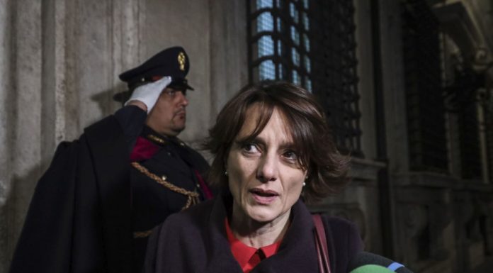 Coronavirus, Bonetti: “Centri estivi per i bambini piu’ piccoli”