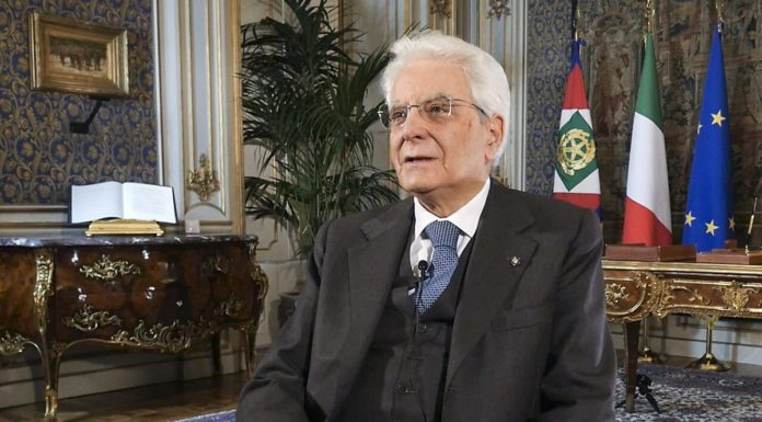 Coronavirus, Mattarella “Le scuole chiuse una ferita per tutti”
