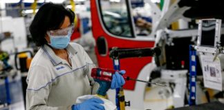 Coronavirus, Fca riavvia la produzione alla Sevel di Atessa