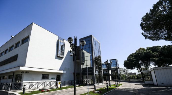 Scendono a 112 i pazienti ricoverati allo Spallanzani, 370 i dimessi