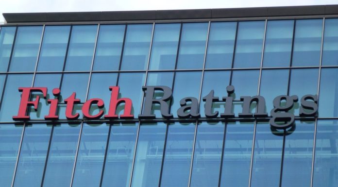 Fitch taglia il rating dell’Italia a BBB- “Pil -8% nel 2020”