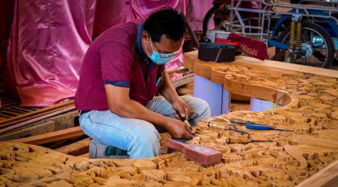 Federlegnoarredo “Tra allestitori a rischio 120mila posti”