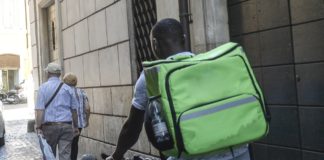 Bologna, via libera a maggiori tutele per i rider