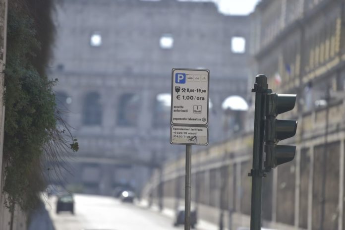 EMERGENZA CORONAVIRUS, DA DOMANI STRISCE BLU GRATUITE A ROMA
