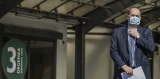 Zingaretti “Mascherine obbligatorie nei locali chiusi”