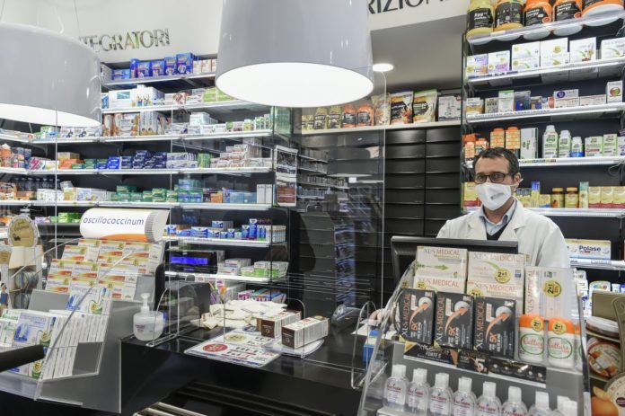EMERGENZA CORONAVIRUS, MISURE DI SICUREZZA NEGLI ESERCIZI COMMERCIALI