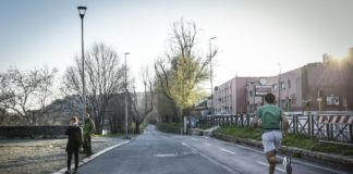 In Campania consentito passeggiare ma niente jogging
