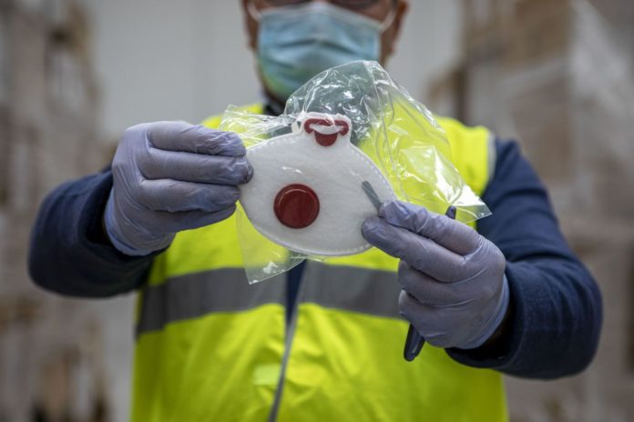EMERGENZA CORONAVIRUS, MAGAZZINO RHO FIERA MILANO DI REGIONE LOMBARDIA IN GESTIONE AREU PER STOCCARE DONAZIONI NAZIONALI E INTERNAZIONALI