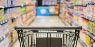 Coronavirus, sabato negozi alimentari aperti fino alle 23