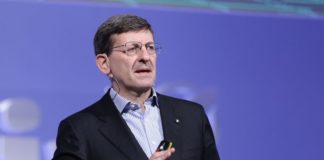 Colao “Apertura a ondate per testare il sistema”