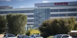 Toyota insieme alla Croce Rossa per aiutare la popolazione