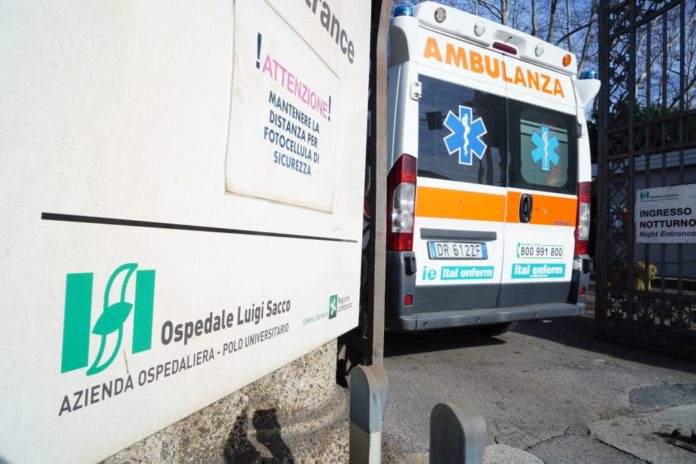 CORONAVIRUS, ALL'OSPEDALE SACCO RICOVERATO IL