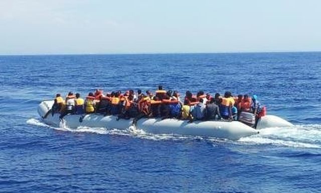 Altri due sbarchi di migranti a Lampedusa, in 136 sull’isola