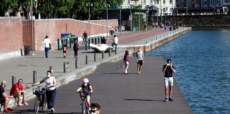 Coronavirus, Ultimatum Sala: “Rispettate regole o chiudo Navigli”