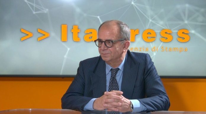 Stitichezza ed emorroidi, un intervento risolve due problemi