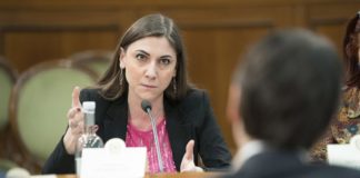 Scuola, tre scenari diversi per settembre