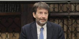 Franceschini “2 miliardi per il bonus vacanze”
