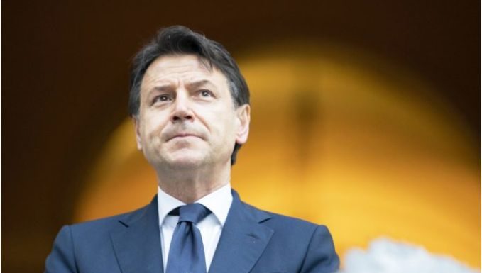 Via libera a decreto da 55 miliardi, Conte: “Come due manovre”