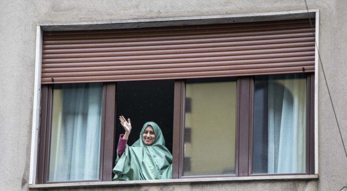 Silvia Romano “Il peggio e’ passato, non arrabbiatevi per difendermi”