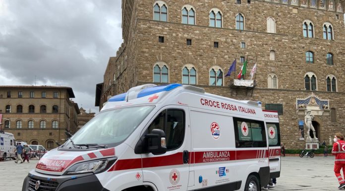 Firenze, RFK dona un’ambulanza ad alto bio-contenimento alla CRI