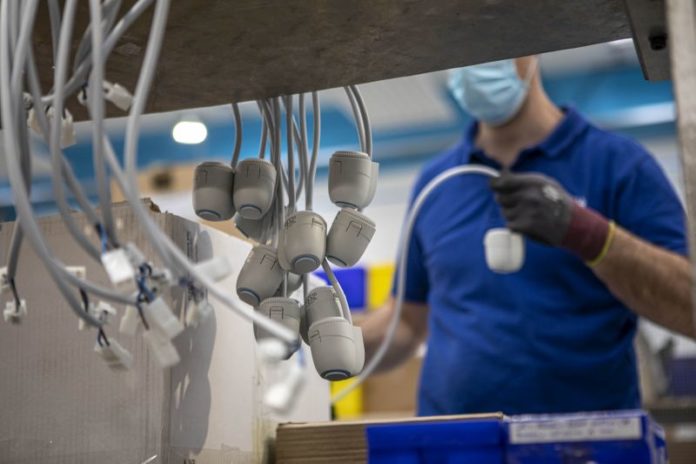 CORONAVIRUS, FASE DUE: OLIMPIA SPLENDID, INSTALLATE MISURE DI SICUREZZA E PREVENZIONE CONTAGIO