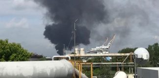 In fiamme azienda chimica a Marghera, due feriti gravi