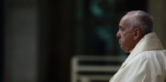 Messe con fedeli, Papa “Rispettate le norme”