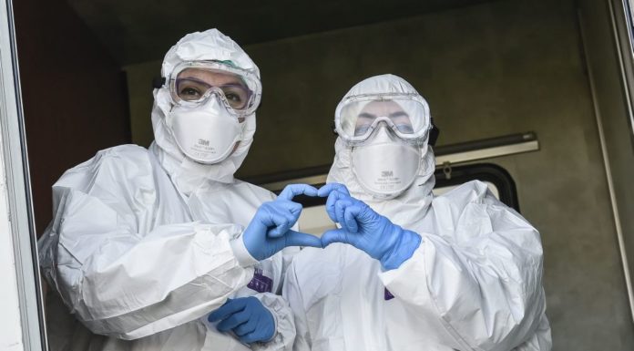 Coronavirus, gli attuali positivi scendono sotto i 70mila