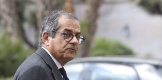 Fca, Tria: “Dibattito inutilmente ideologico, io non sono contrario”