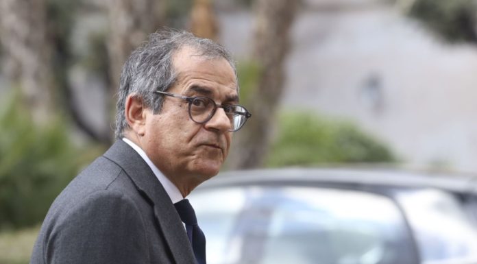 Fca, Tria: “Dibattito inutilmente ideologico, io non sono contrario”