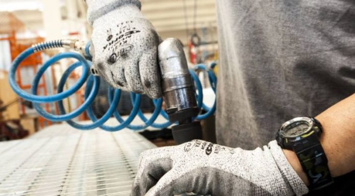 Oltre la metà degli italiani teme di perdere il lavoro