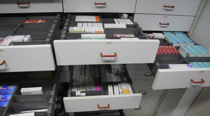 Federfarma, nel 2019 in media 18,2 confezioni di medicinali a italiano