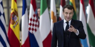 Il piano Macron piace al mondo dell’auto “Sia uno stimolo per l’Italia”