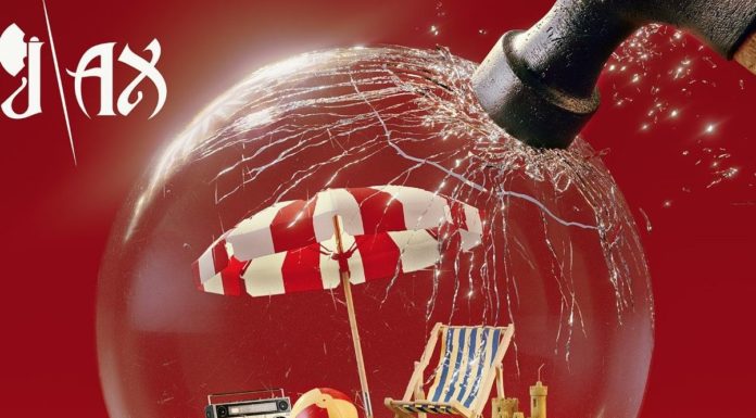 J-Ax torna con il nuovo singolo “Una voglia assurda”