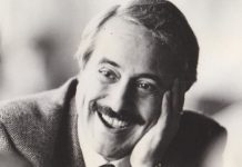 Giovanni Falcone, 34 anni fa la strage di Capaci. La sorella Maria: “L’amore diffuso di questi anni mi ha aiutato” / Video
